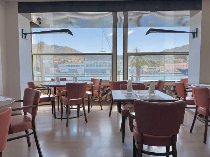 Seafront restaurant Port-Vendres