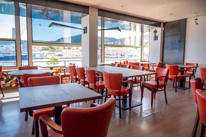 Restaurant en front de mer Port Vendres